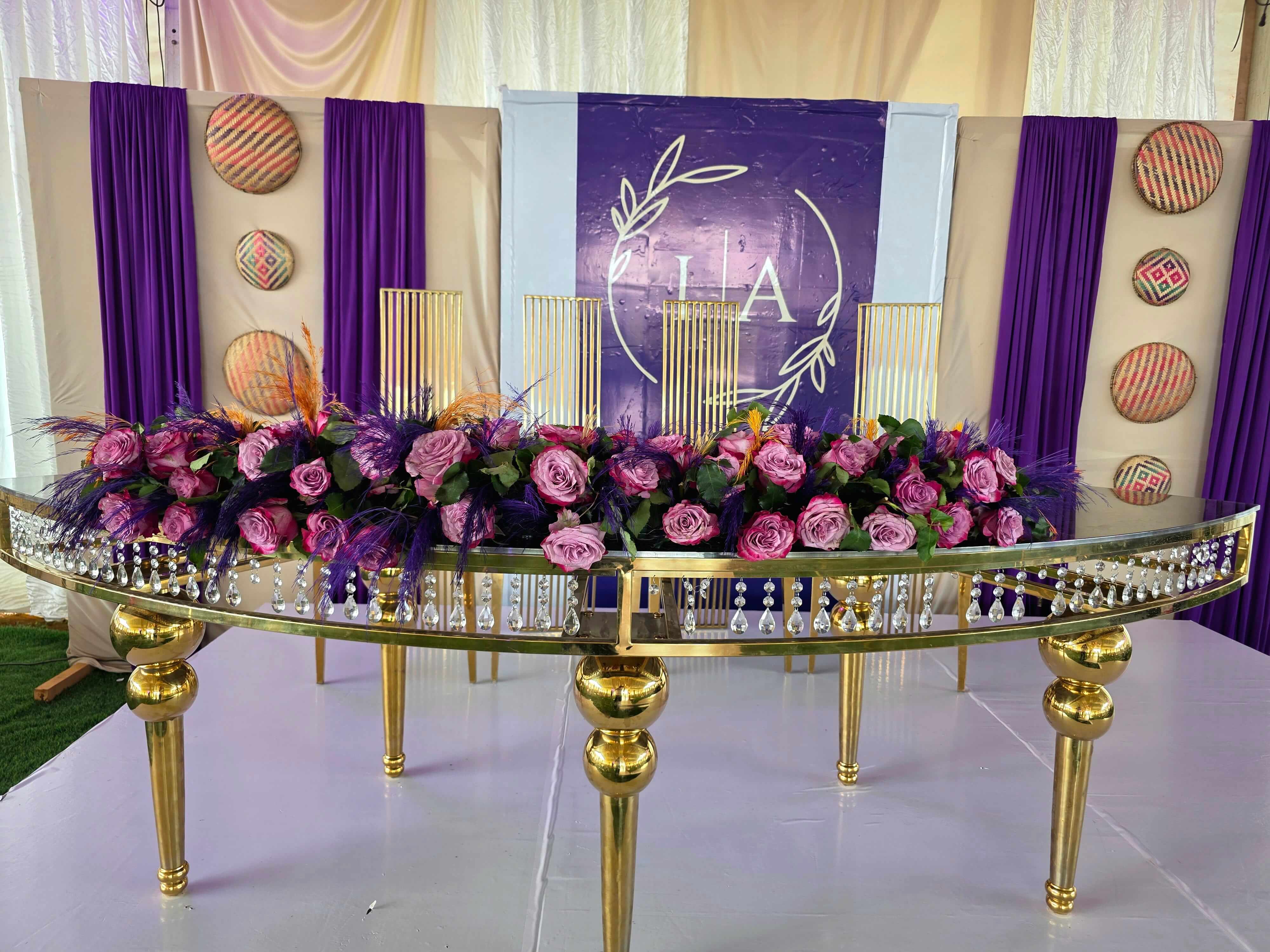 Wedding canopy décor